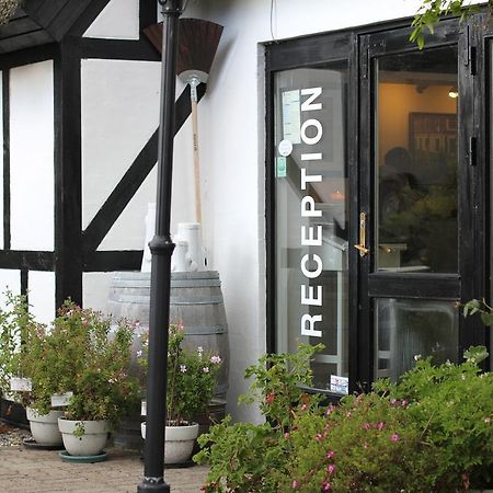 Lyng Dal Hotel Og Restaurant Ry Exterior foto