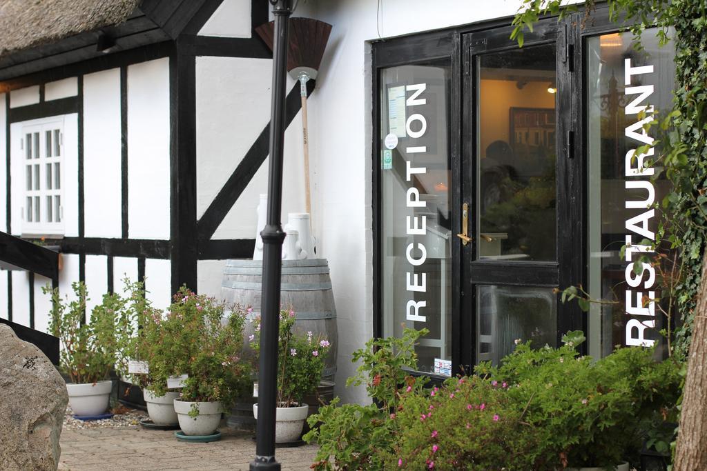 Lyng Dal Hotel Og Restaurant Ry Exterior foto